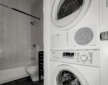 350 3rd Avenue - Photo Thumbnail 4