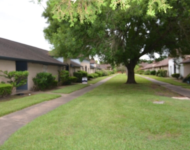 7104 Jetty Lane - Photo Thumbnail 1