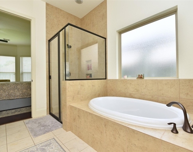 13117 Stoneleigh Terrace Drive - Photo Thumbnail 20