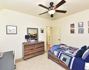 13117 Stoneleigh Terrace Drive - Photo Thumbnail 31