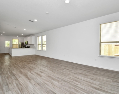 16150 Elbridge Court - Photo Thumbnail 4