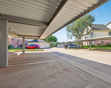 2710 Grants Lake Boulevard - Photo Thumbnail 26