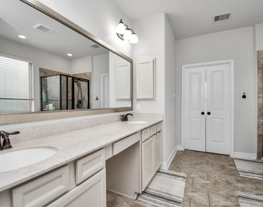 24723 Heirloom Lane - Photo Thumbnail 15