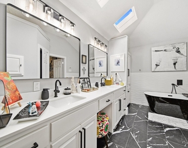 906 Maple Branch Lane - Photo Thumbnail 12