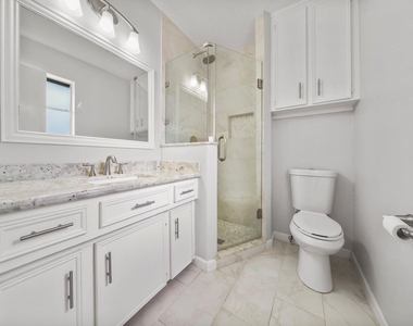 21106 Park Villa Drive - Photo Thumbnail 10