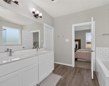 3522 Gore Creek Drive - Photo Thumbnail 36