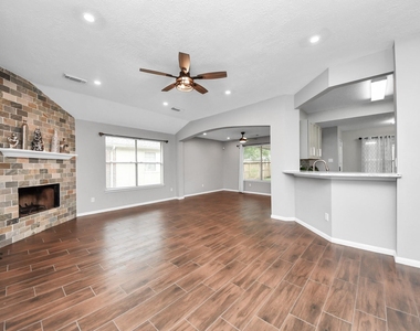 16215 Cypress Trace Drive - Photo Thumbnail 6