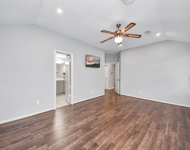 16215 Cypress Trace Drive - Photo Thumbnail 13