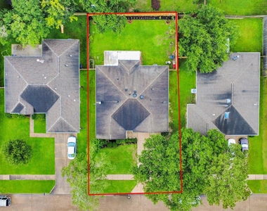 16215 Cypress Trace Drive - Photo Thumbnail 2
