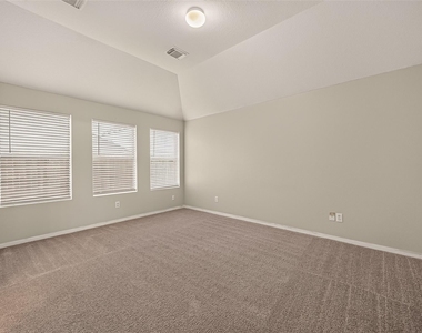 12135 English Brook Circle - Photo Thumbnail 23