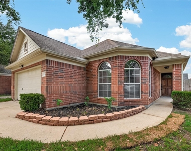 12135 English Brook Circle - Photo Thumbnail 2