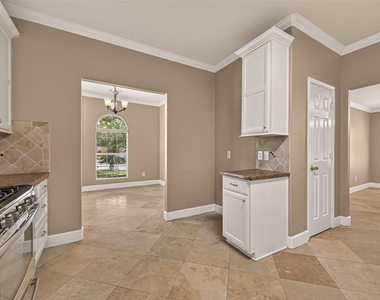 12135 English Brook Circle - Photo Thumbnail 12