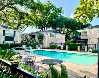 7900 Westheimer Road - Photo Thumbnail 20