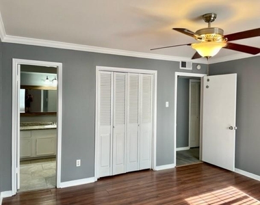 7900 Westheimer Road - Photo Thumbnail 15