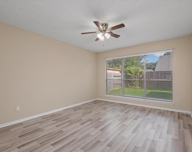 18182 Forest Cedars Drive - Photo Thumbnail 10