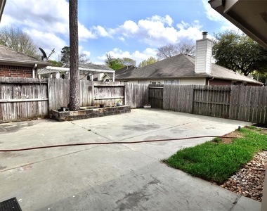 26983 Crown Haven Drive - Photo Thumbnail 18