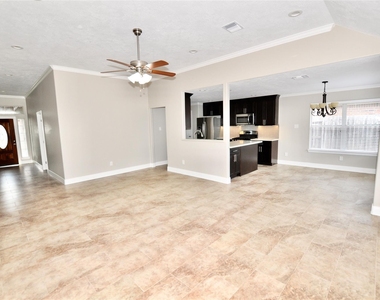 26983 Crown Haven Drive - Photo Thumbnail 4