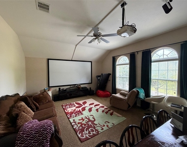 5518 Plumero Meadow Drive - Photo Thumbnail 23