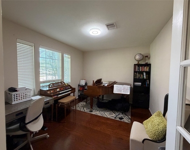 5518 Plumero Meadow Drive - Photo Thumbnail 4