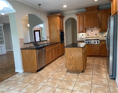 15480 Constellation Circle W - Photo Thumbnail 9