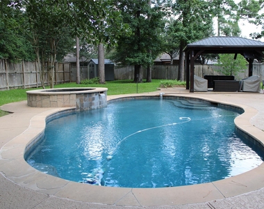 130 E Lasting Spring Circle - Photo Thumbnail 1