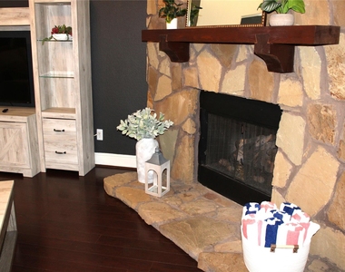 130 E Lasting Spring Circle - Photo Thumbnail 8