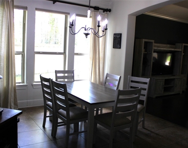 130 E Lasting Spring Circle - Photo Thumbnail 11