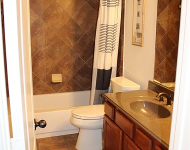 130 E Lasting Spring Circle - Photo Thumbnail 37