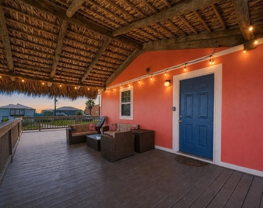610 Surf Drive - Photo Thumbnail 9
