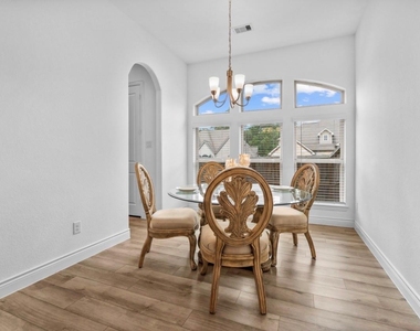 23426 Yaupon Hills Drive - Photo Thumbnail 5