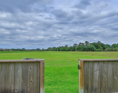 10516 Primo Place - Photo Thumbnail 25