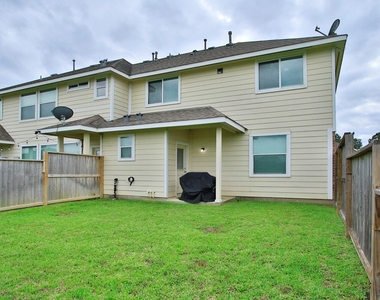 10516 Primo Place - Photo Thumbnail 30