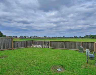 10516 Primo Place - Photo Thumbnail 27