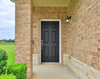 10516 Primo Place - Photo Thumbnail 2