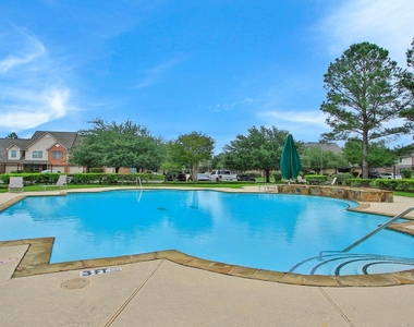 10516 Primo Place - Photo Thumbnail 23