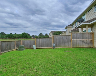 10516 Primo Place - Photo Thumbnail 31