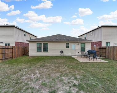 15411 Sienna Peak Lane - Photo Thumbnail 17