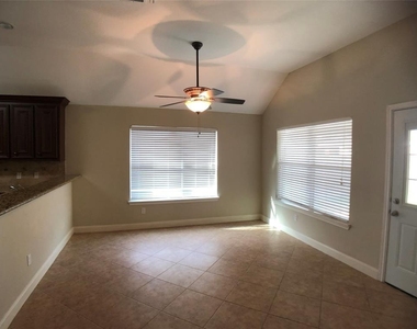 6510 Ashland Terrace Lane - Photo Thumbnail 9