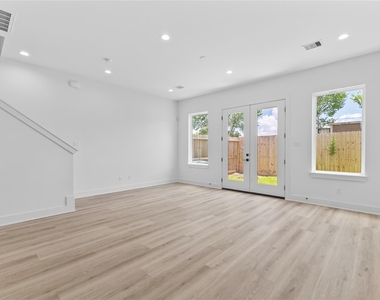 3426 Bolin Road Roads - Photo Thumbnail 10