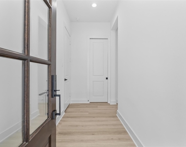3426 Bolin Road Roads - Photo Thumbnail 2
