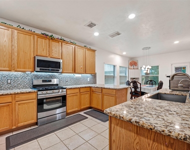 2602 Falcon Knoll Lane - Photo Thumbnail 17
