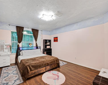 2602 Falcon Knoll Lane - Photo Thumbnail 28