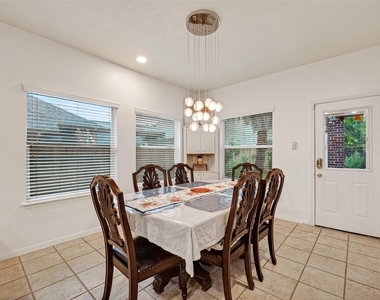 2602 Falcon Knoll Lane - Photo Thumbnail 19