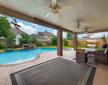 2602 Falcon Knoll Lane - Photo Thumbnail 3