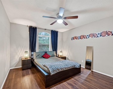 2602 Falcon Knoll Lane - Photo Thumbnail 34