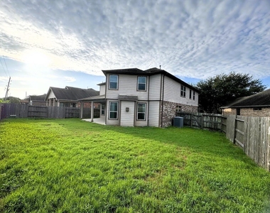 26350 Riley Glen Drive - Photo Thumbnail 24