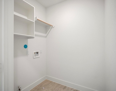 1226 E 23rd Street - Photo Thumbnail 28