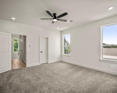 1226 E 23rd Street - Photo Thumbnail 20
