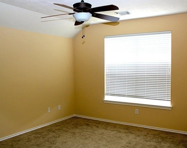 6314 Bonnie Chase Lane - Photo Thumbnail 9