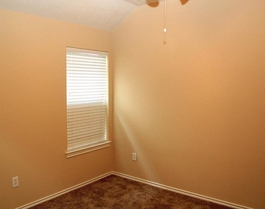 6314 Bonnie Chase Lane - Photo Thumbnail 19